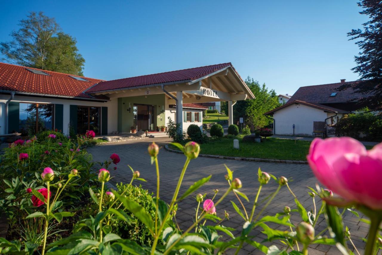 Landhotel Gockelwirt Eisenberg  Zewnętrze zdjęcie
