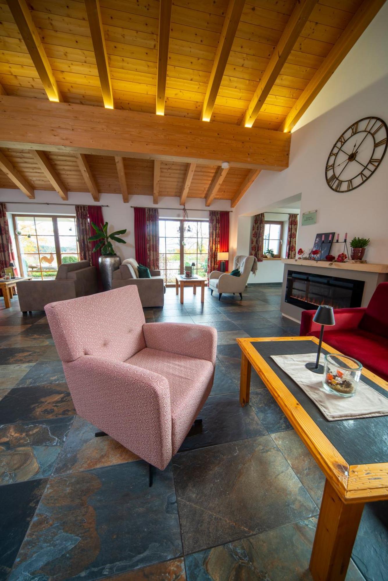 Landhotel Gockelwirt Eisenberg  Zewnętrze zdjęcie