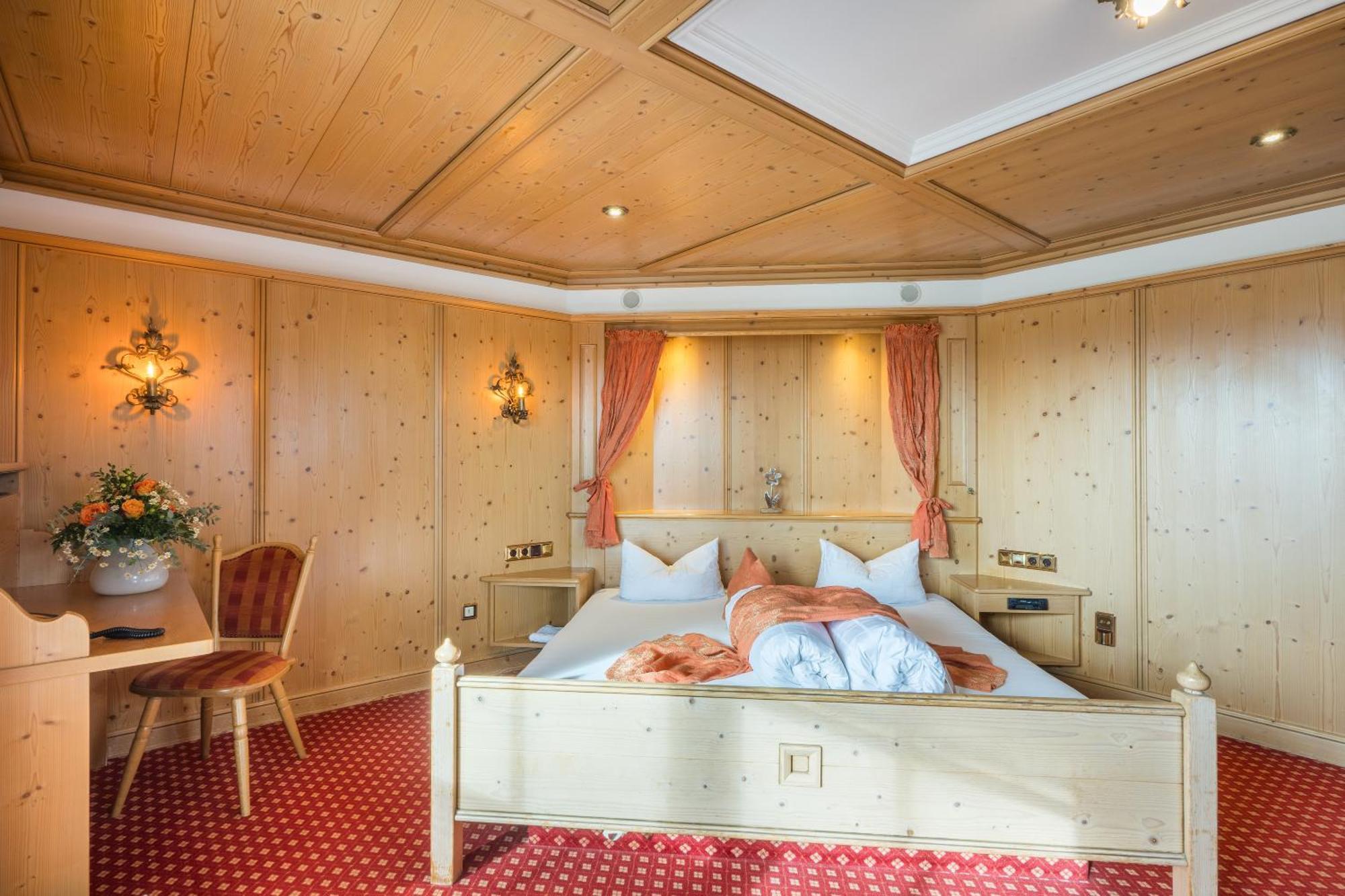 Landhotel Gockelwirt Eisenberg  Zewnętrze zdjęcie