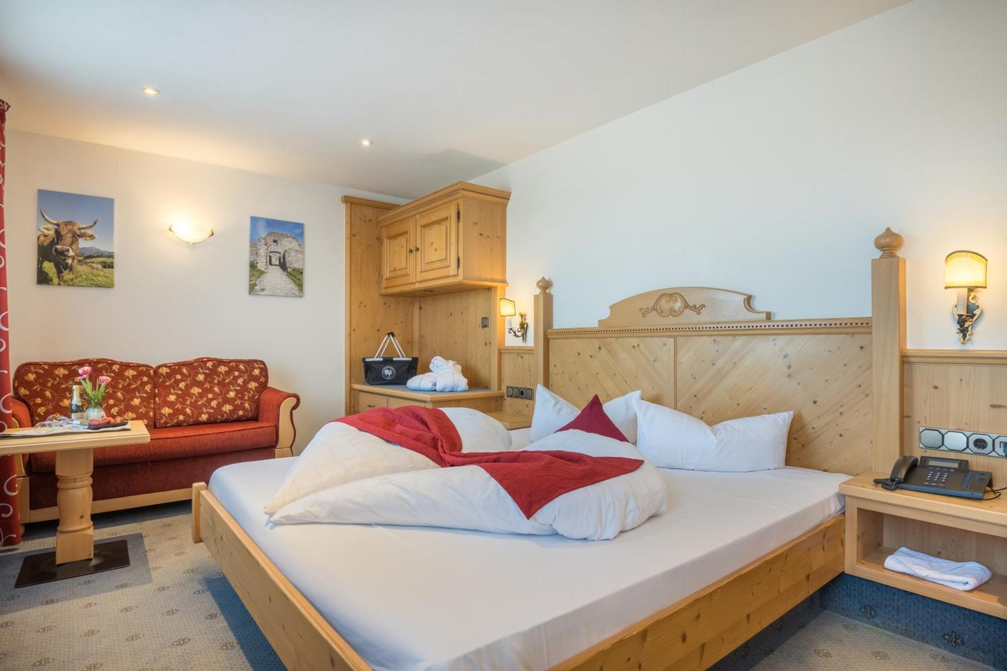 Landhotel Gockelwirt Eisenberg  Zewnętrze zdjęcie
