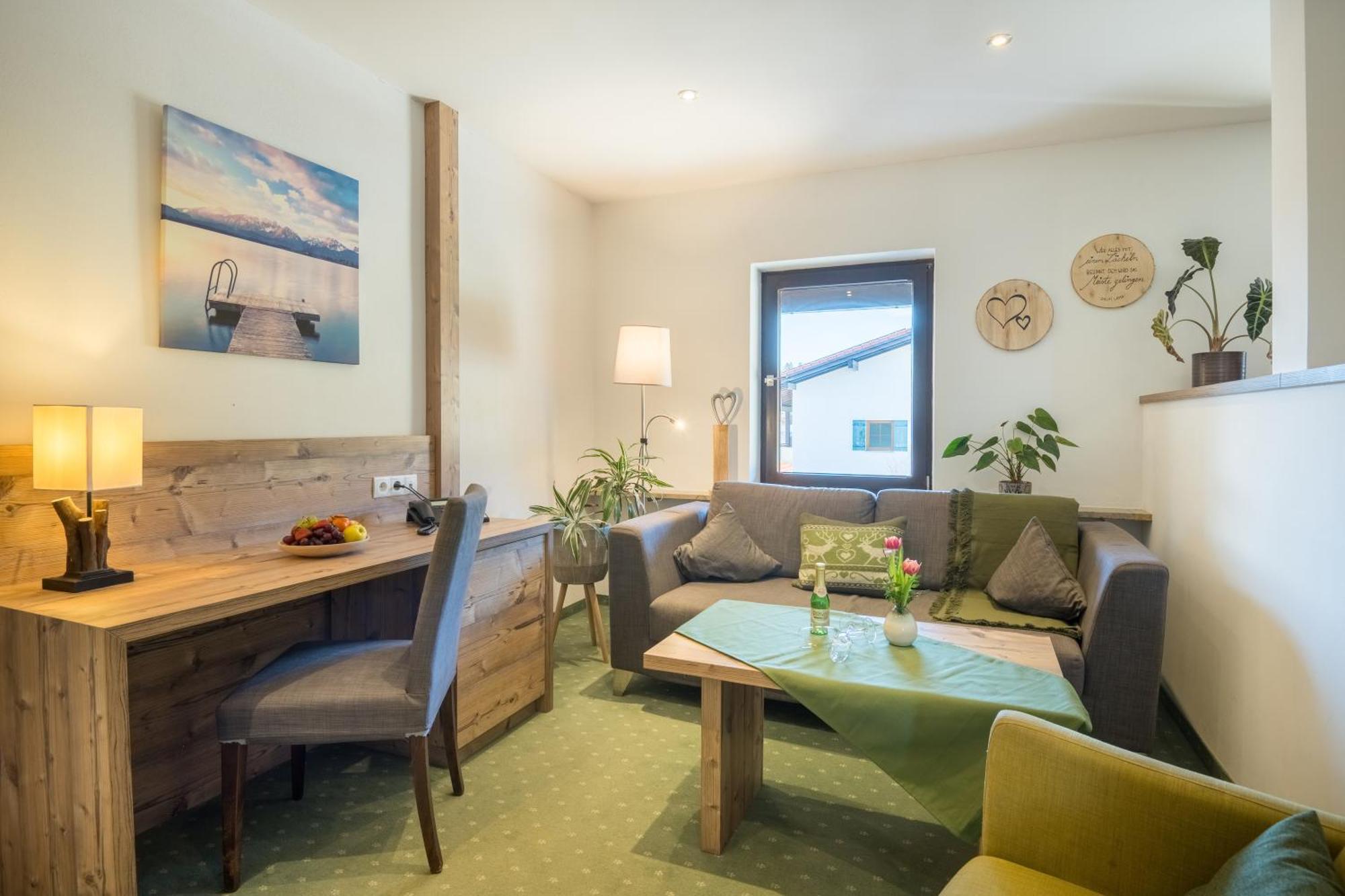 Landhotel Gockelwirt Eisenberg  Zewnętrze zdjęcie