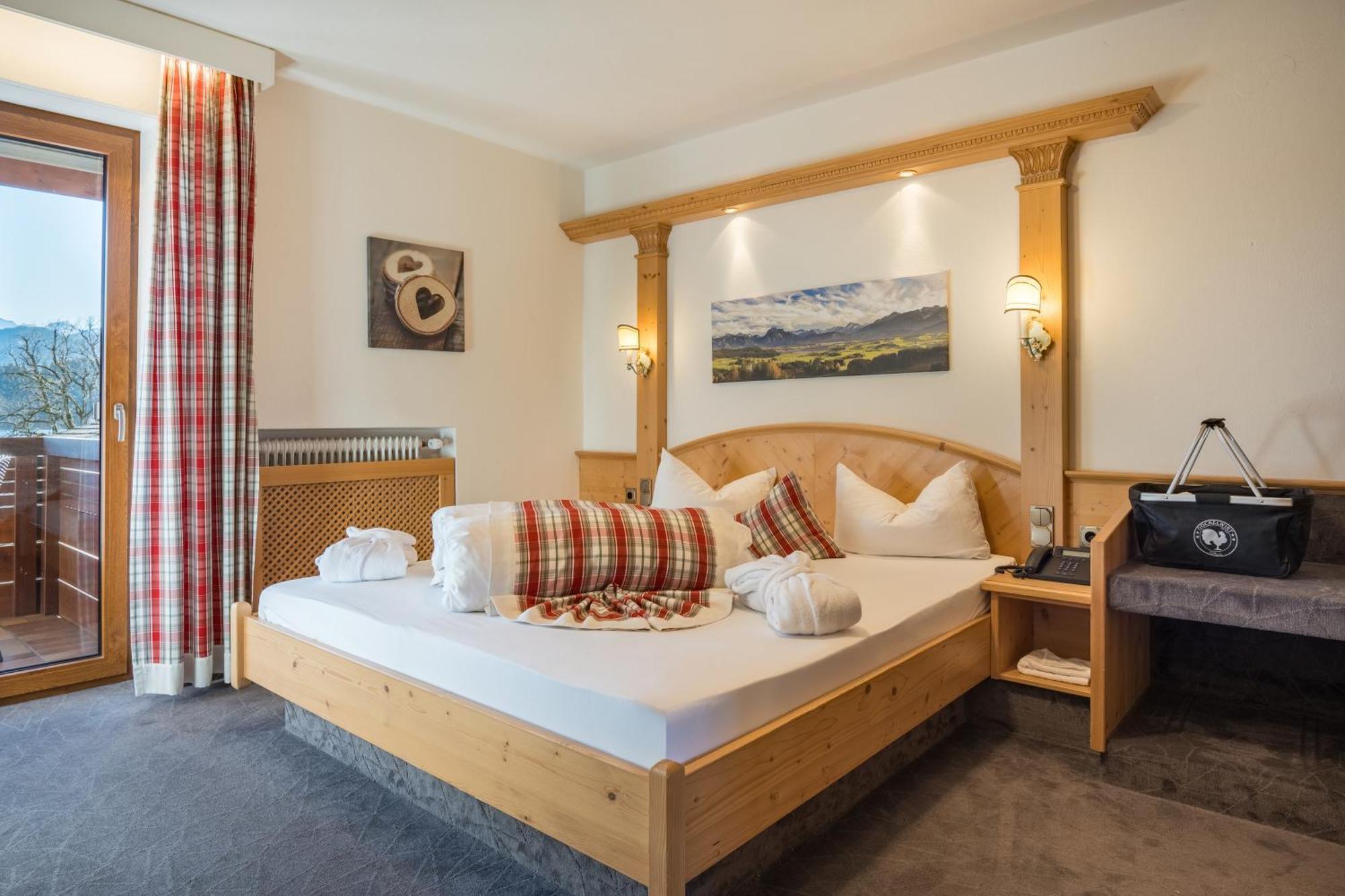 Landhotel Gockelwirt Eisenberg  Zewnętrze zdjęcie