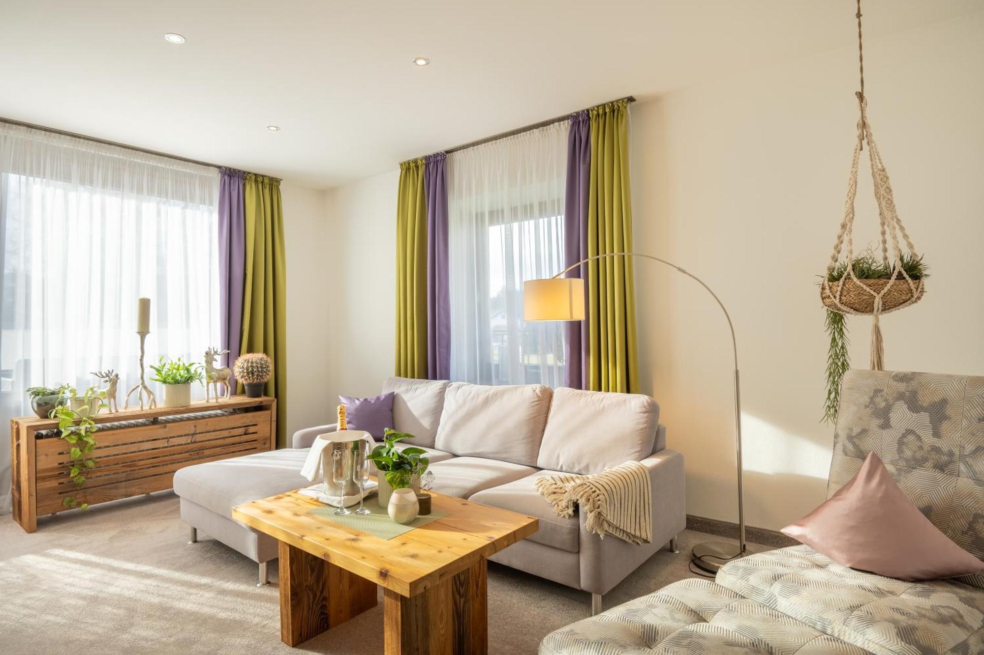 Landhotel Gockelwirt Eisenberg  Zewnętrze zdjęcie